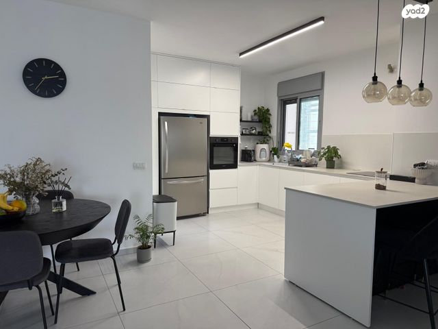 דירה, האושר 1, שרונה, כפר יונה