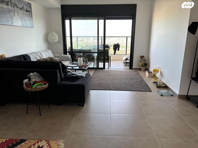 דירה, קרל פופר 5, קרית המדע, נתניה