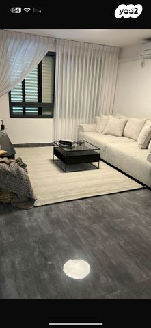 דירה, המלכים 107, מורשה, רמת השרון