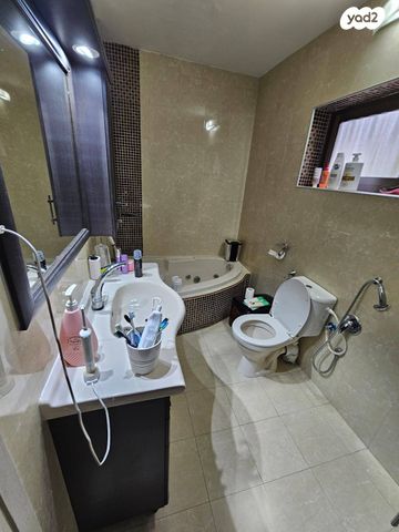 בית פרטי/ קוטג', ניצנים 12, פנחס ספיר, מגדל העמק