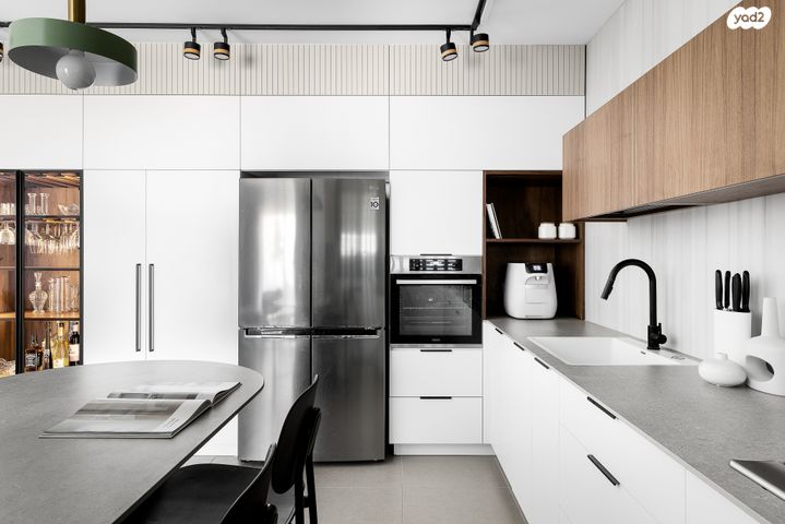 דירה, האנפה 22, החותרים, טירת כרמל