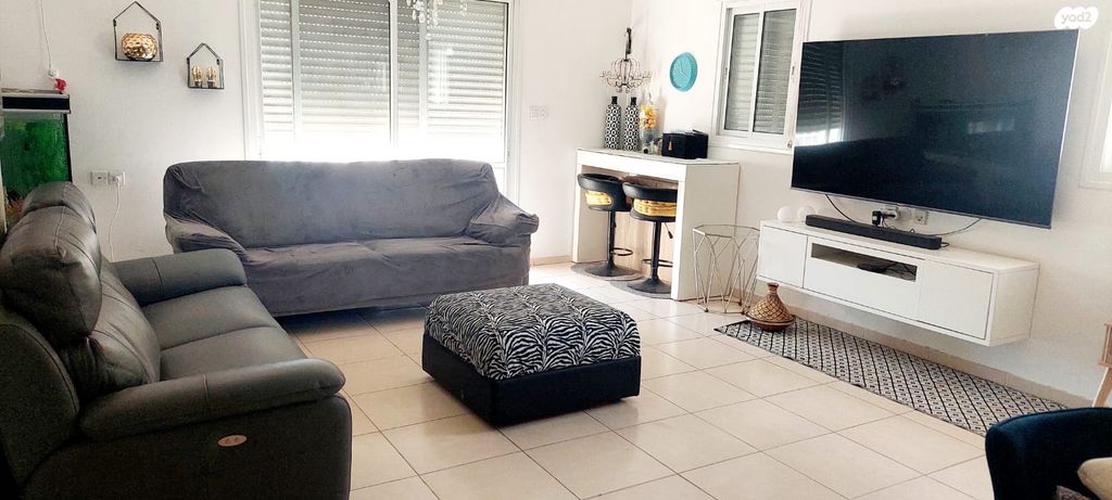 רפאל בר לביא 2