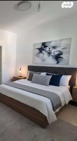 דירה, מצפה 6, שכונת הראשונים, רמת גן