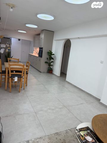 דירה, הרצל 8, רמת משה / בית שמש הוותיקה, בית שמש