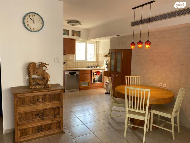 דירה, קשת 7, לב המושבה, נס ציונה