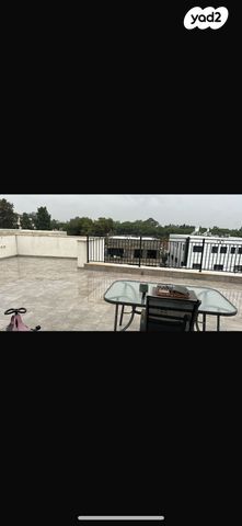 גג/ פנטהאוז, הדקלים 101, מרכז פרדס חנה, פרדס חנה כרכור