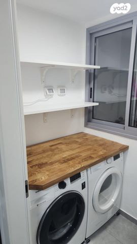 דירה, אהבת אדם 52, שרונה, כפר יונה