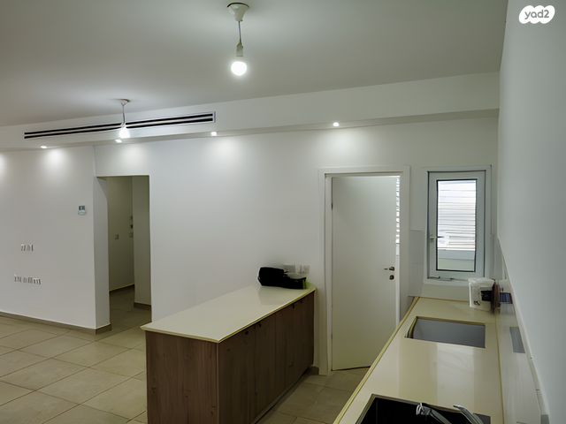 דירה, הצוק 1, עיר ימים / הבלוט, אשקלון