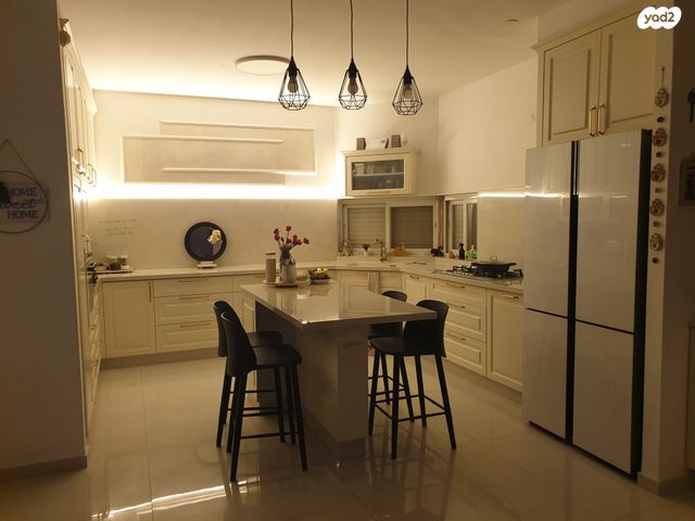 בית פרטי/ קוטג', קיסריה 4, נאות לון, באר שבע