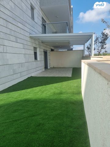 דירת גן, דרך הארגמן 11, שער הגיא מערב, יקנעם עילית