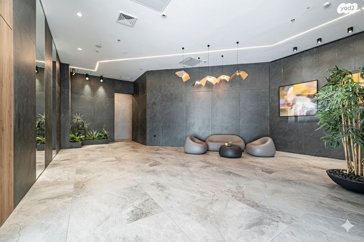 דירה, דרך הים 14, מתחם מרכזי, גני תקווה