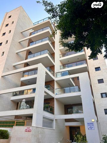 מיכל לייב כץ 4