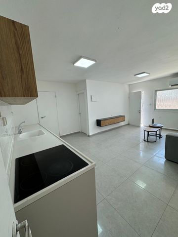 דירת גן, אברהם אבינו 61, שכונה ד', באר שבע