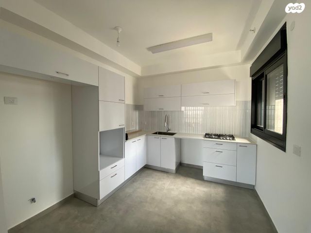 דירה, אמנון ליפקין שחק 6, נוף הטיילת, נתניה