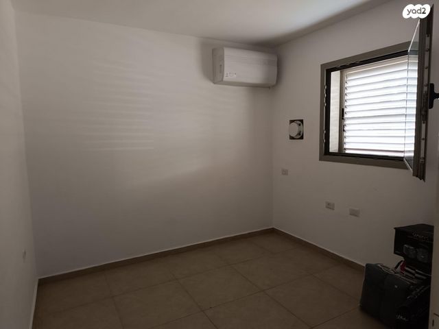 דירת גן, עינות צוקים 11, שקמים ואגמים, אשקלון