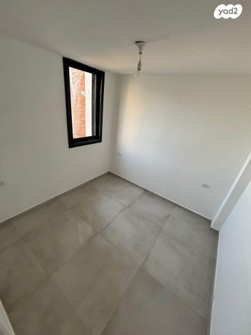 דירה, שלום אש 19, הדר יוסף, תל אביב יפו