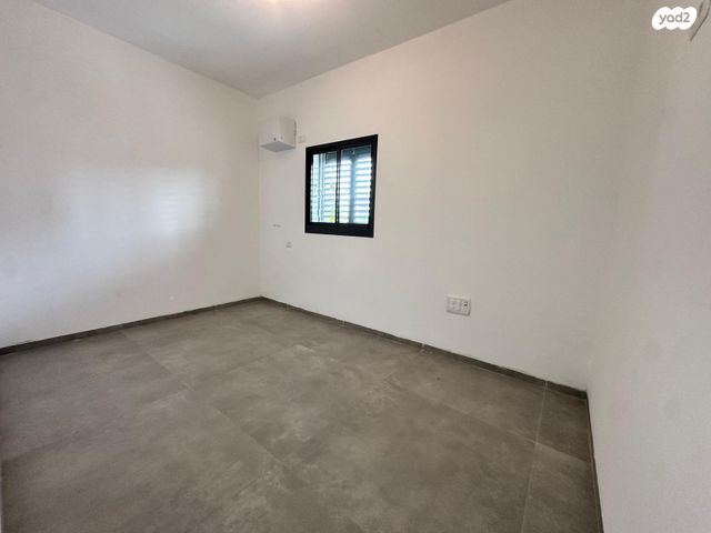 דירה, בנימין ד'ישראלי 45, אחוזה, חיפה