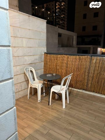 דירה, יצחק נבון 8, נאות אריאל שרון, קרית אונו