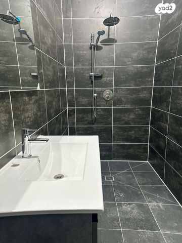 דירה, אמנון ליפקין שחק 1, נוף הטיילת, נתניה