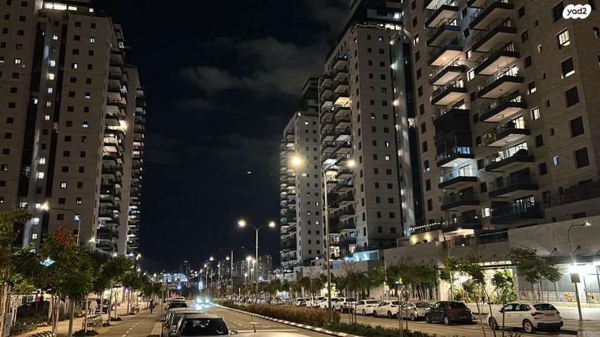 דירה, יצחק נבון 8, נאות אריאל שרון, קרית אונו