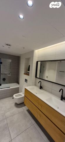 דירה, הקוממיות 14, דרום חדש, פארק הים, בת ים