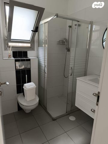 דירת גן, עינות צוקים 11, שקמים ואגמים, אשקלון