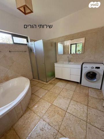בית פרטי/ קוטג', האורנים 9, הרחבה, בנימינה גבעת עדה