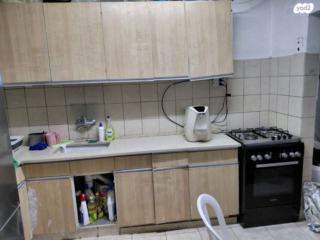 דירה, אלכסנדר רובוביץ' 2, ארמון הנציב, תלפיות מזרח, ירושלים