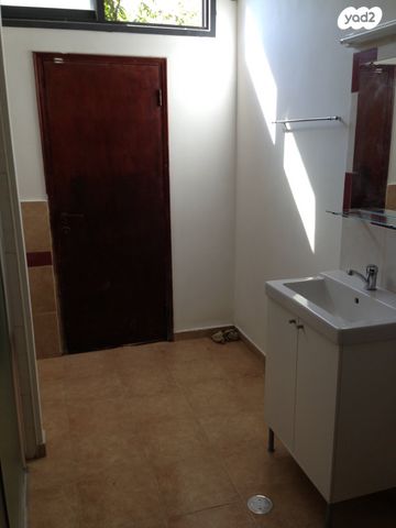 יחידת דיור, תל צור 43, הגבעה, אבן יהודה