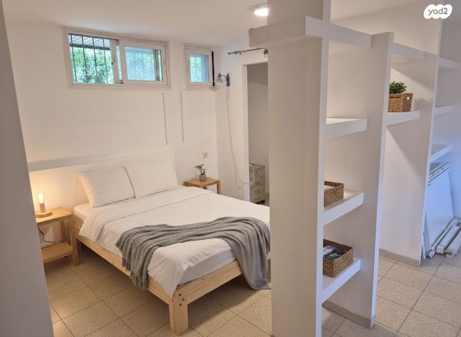 יוכבד בת מרים 38