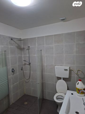 דירה, שלום מרחבי 3, מחנה יהודה, פתח תקווה