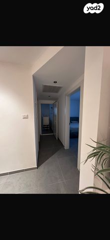 דירה, דרך הארגמן 8, שער הגיא מערב, יקנעם עילית