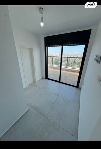 דירה, מנחם ארבר 13, נווה עופר, תל כביר, תל אביב יפו