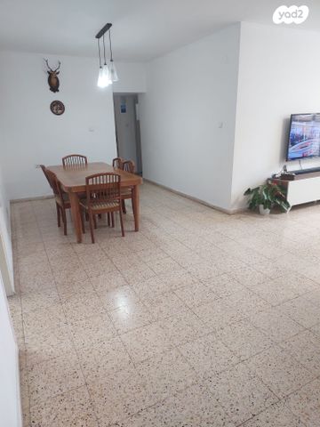 דירה, הגליל 43, מרכז, כפר סבא