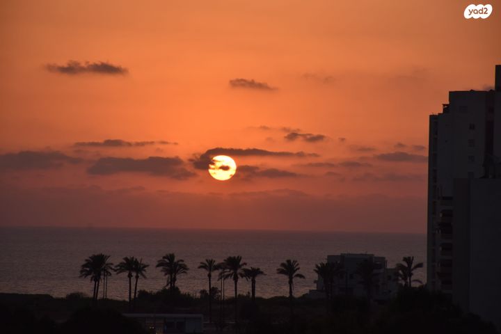 שדרות האגמים 1