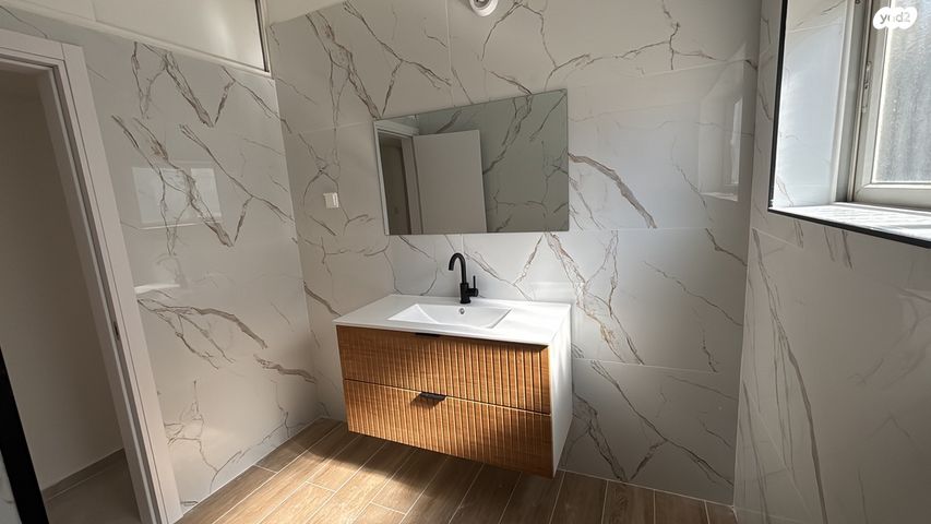 גג/ פנטהאוז, א.ד. גורדון 58, צפון מערב מרכז העיר, נתניה