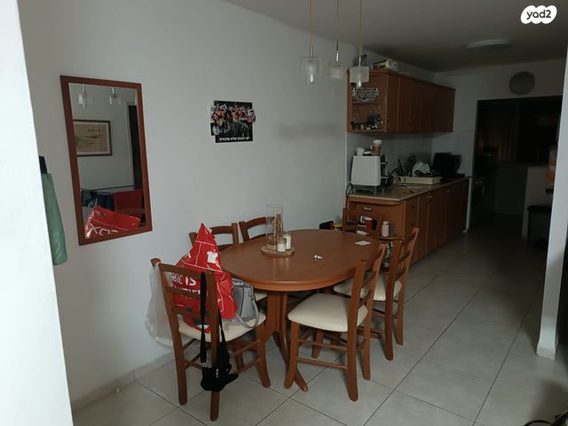 לילינבלום 17