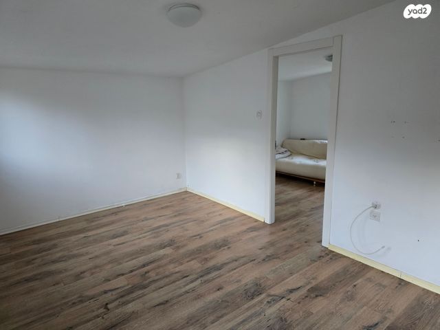 דירת גן, דרך העצמאות 73, וורבורג, בנימינה גבעת עדה