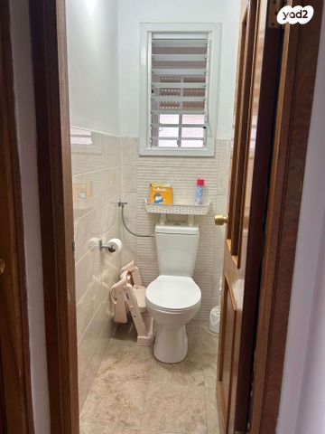 דירה, דוד פ. מרץ 28, רמת שרת, ירושלים