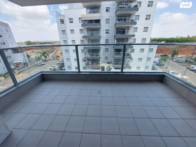 דירה, אהבת אדם 52, שרונה, כפר יונה