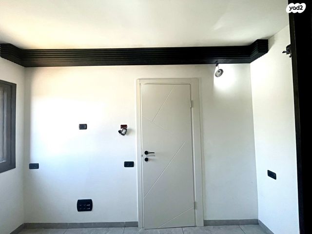 יחידת דיור, פרישמן 3, צור שלום, קרית ביאליק