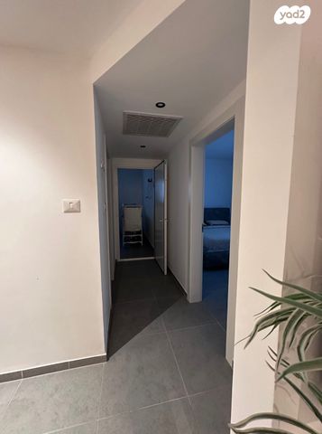 דרך הארגמן 8