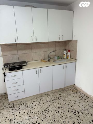 דירה, פנחס ספיר 9, בן גוריון, אזור