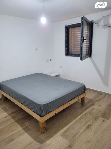 יחידת דיור, גרשון שרשבסקי 4, שאר העיר, מזכרת בתיה