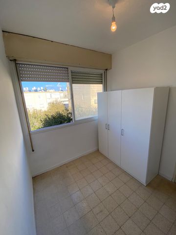 דירה, נתיב חן 2, נווה שאנן, חיפה