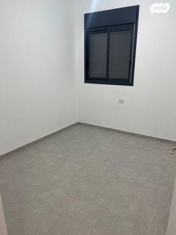 דירה, שדרות הגליל 1, בת חפר, בת חפר