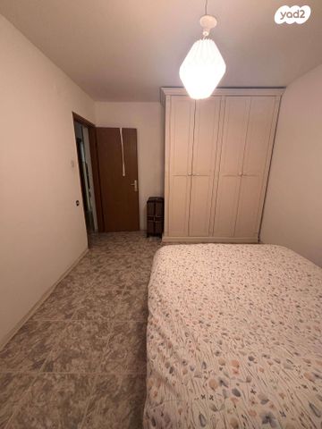 דו משפחתי, האורן 369, ברקן, ברקן