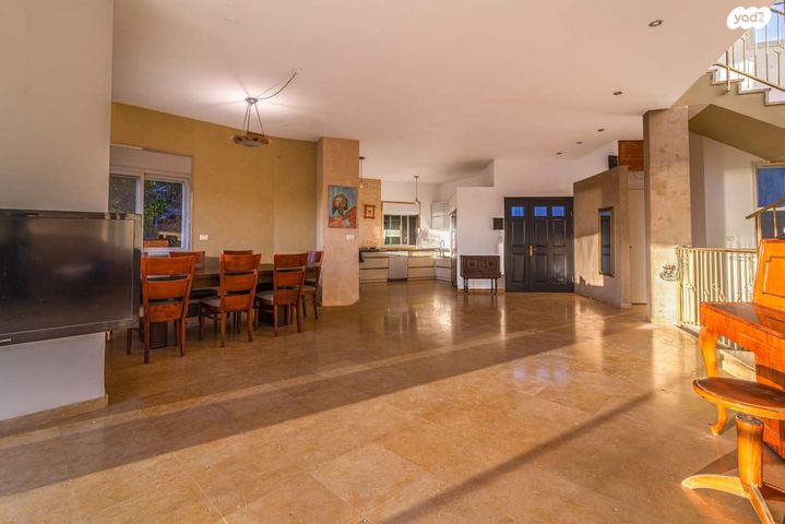 דו משפחתי, הרקפת 48, גבעת עדן, זכרון יעקב