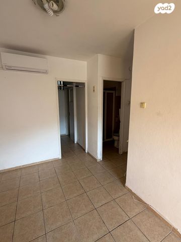 דירה, גדליהו 23, נווה שאנן, חיפה