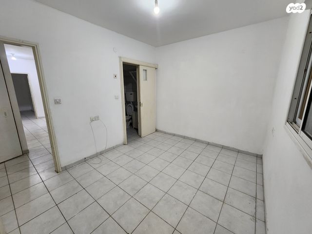 גג/ פנטהאוז, נהלל 4, הפארק - צפון ותיק, חדרה